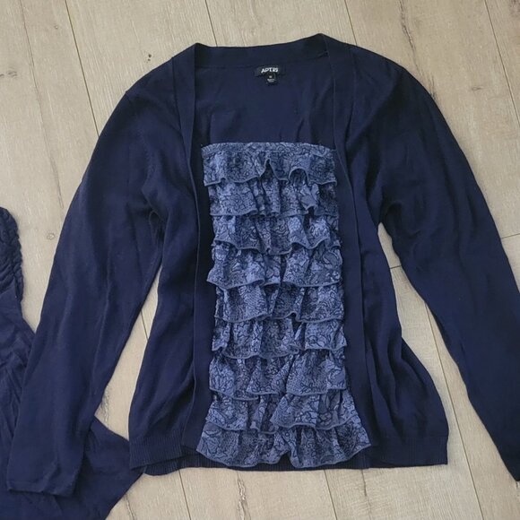 Lot of 2 Blue Elegant Princess Tops - Picture 2 of 3